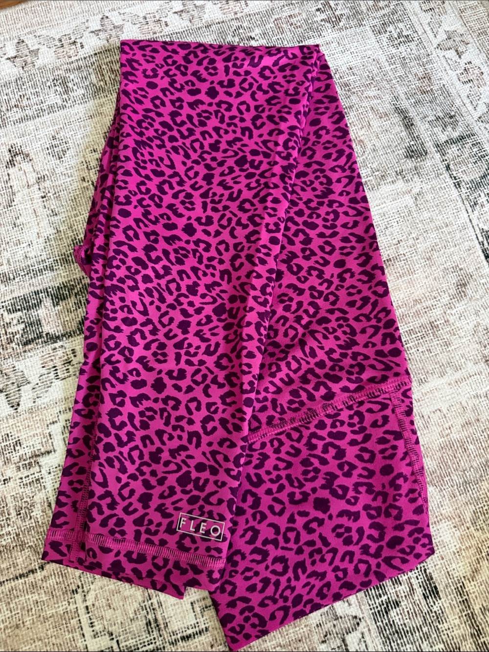 Fleo Magenta Leopard Print Leggings